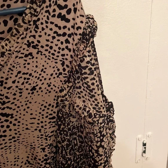Maeve anthro black and tan animal print blouse - Picture 2 of 5